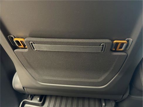 Used 2022 Rivian R1T Adventure image 36