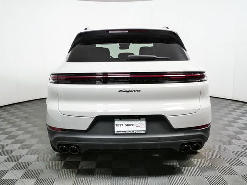 New 2026 Porsche Cayenne AWD/4WD image 30