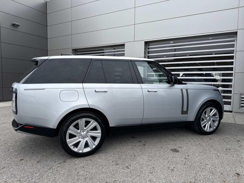 Certified 2023 Land Rover Range Rover SE AWD/4WD image 8