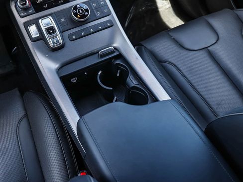 Used 2025 Hyundai Palisade Calligraphy image 22