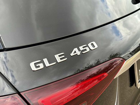 Certified 2024 Mercedes-Benz GLE 450 4MATIC image 11