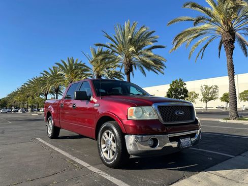 Used 2006 Ford F150 Lariat RWD image 1