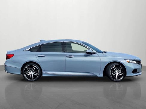 Used 2022 Honda Accord Touring image 7