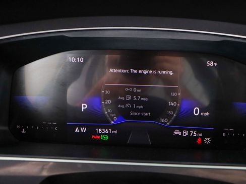 Used 2023 Volkswagen Tiguan SE R-Line FWD image 15