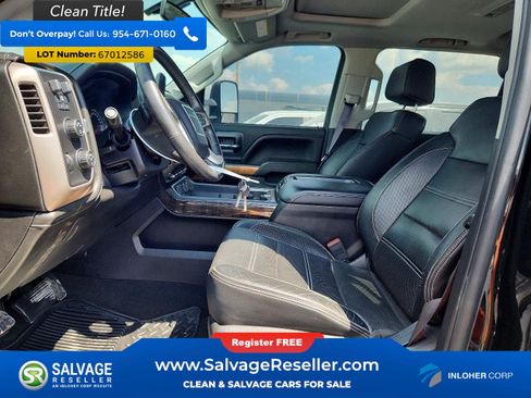 Used 2015 GMC Sierra 2500 Denali w/ Suspension Package, Off-Road AWD/4WD image 9
