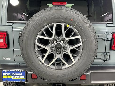 New 2026 Jeep Wrangler Sahara image 7