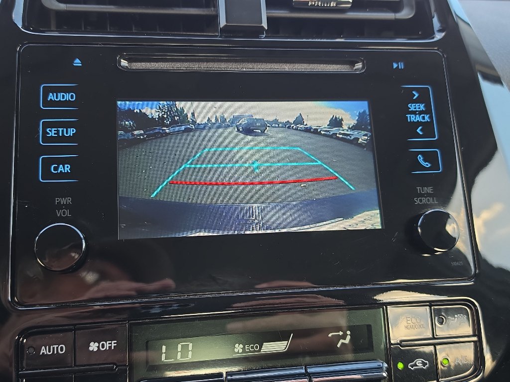 Certified 2019 Toyota Prius LE AWD/4WD image 27
