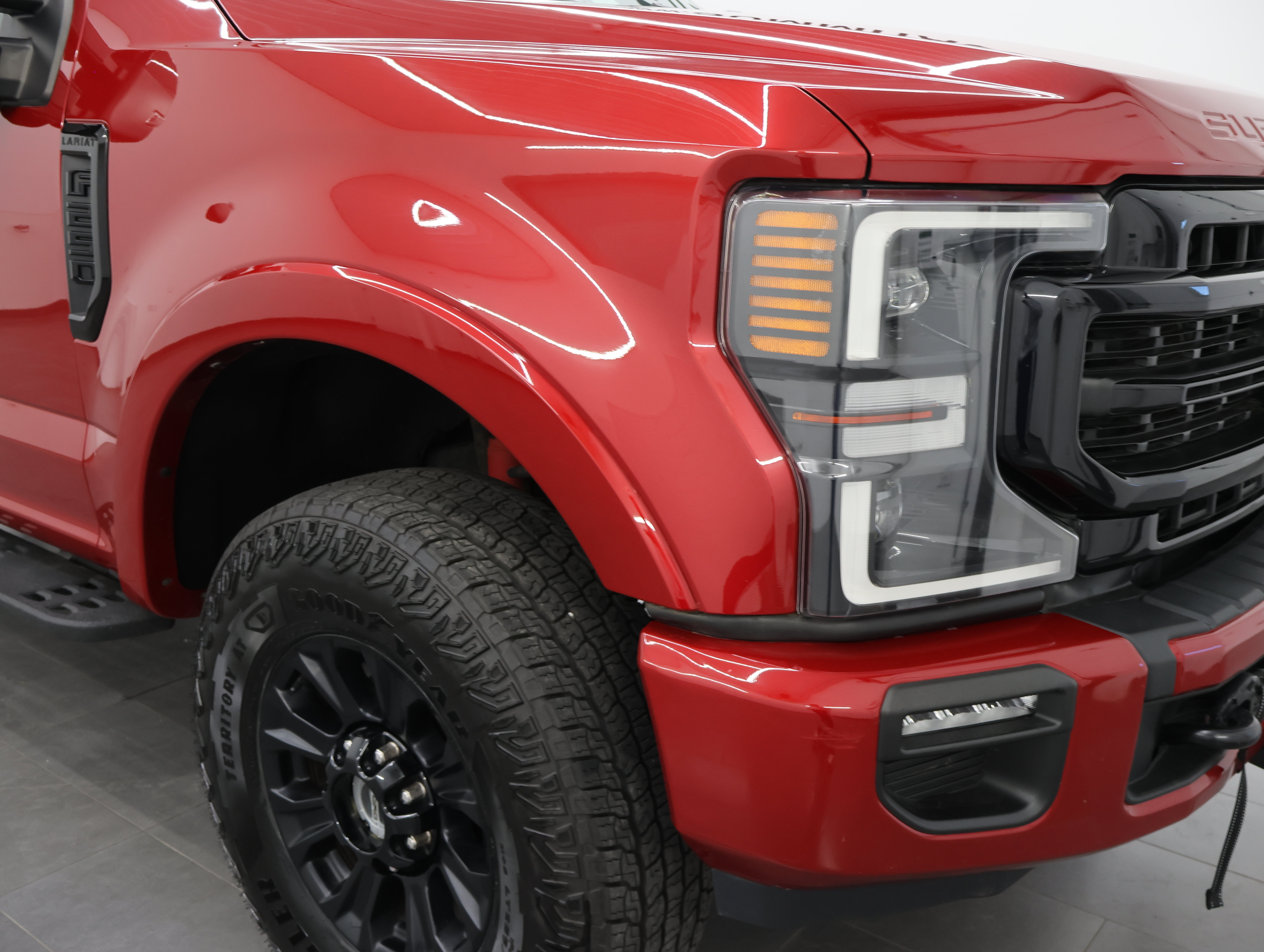 Used 2022 Ford F250 Lariat w/ Tremor Off-Road Package AWD/4WD image 27