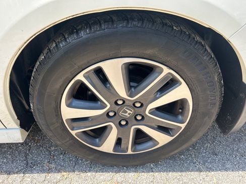 Used 2017 Honda Odyssey Touring image 27