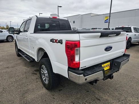 Used 2019 Ford F250 Lariat w/ Lariat Value Package image 9