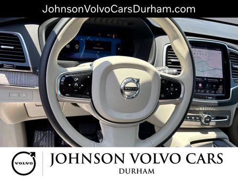 Used 2023 Volvo XC90 T8 Plus AWD/4WD image 11