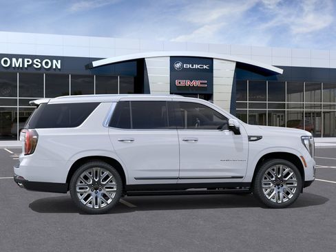 New 2026 GMC Yukon Denali Ultimate AWD/4WD image 32