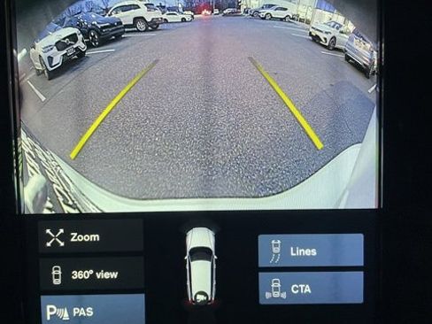 Used 2020 Volvo V60 T5 Momentum w/ Momentum Advanced Package image 22