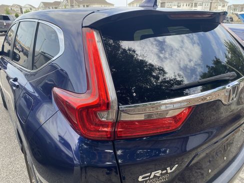 Used 2018 Honda CR-V EX-L image 9