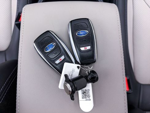 Used 2023 Subaru Forester Limited w/ Popular Package #2 AWD/4WD image 29