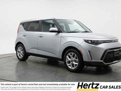 Used 2025 Kia Soul LX w/ LX Technology Package image 1
