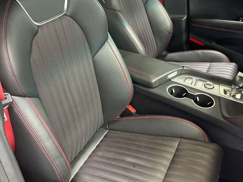 Used 2023 Genesis G70 2.0T w/ Sport Prestige Package image 25