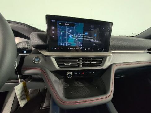 New 2026 Ford Explorer ST-Line w/ ST-Line Street Pack AWD/4WD image 18