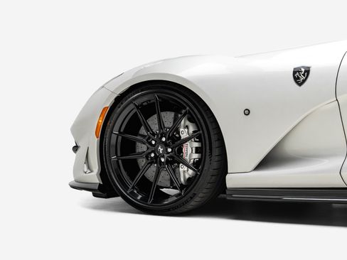 Used 2022 Ferrari 812 GTS RWD image 19