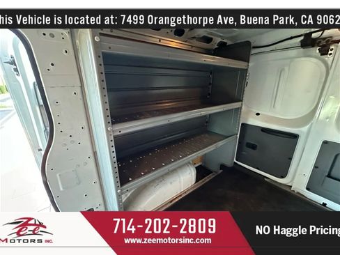 Used 2021 Nissan NV 2500 SV image 25