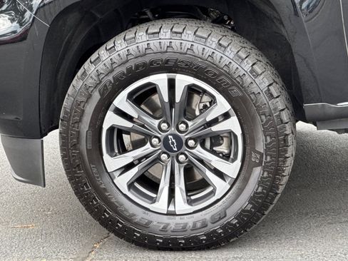 Used 2022 Chevrolet Colorado Z71 AWD/4WD image 28