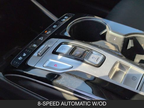 Used 2024 Hyundai Tucson Limited image 16