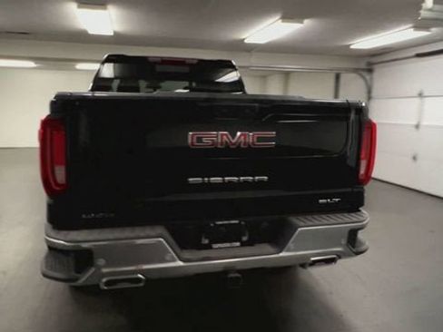 New 2026 GMC Sierra 1500 SLT w/ SLT Premium Plus Package AWD/4WD image 7