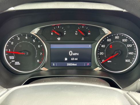 Used 2025 Chevrolet Blazer LT image 32