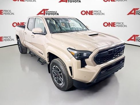 Certified 2026 Toyota Tacoma TRD Sport image 1