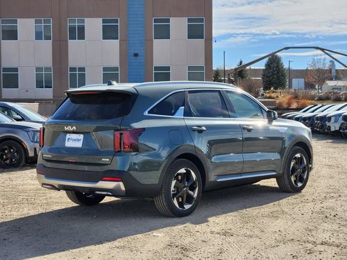 New 2026 Kia Sorento EX w/ EX Premium Package AWD/4WD image 3