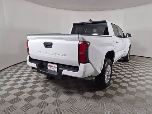 Used 2025 Toyota Tacoma SR5 RWD image 3
