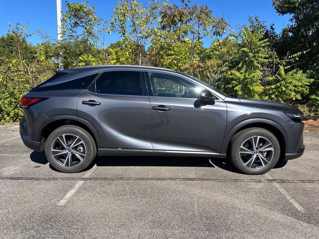 Used 2024 Lexus RX 350 Premium w/ Cold Area Package FWD image 2