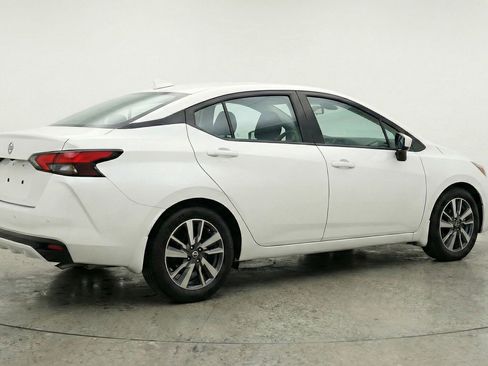 Used 2025 Nissan Versa SV FWD image 7