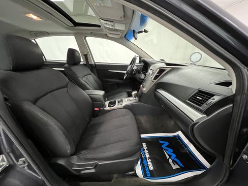 Used 2011 Subaru Legacy 2.5i Premium AWD/4WD image 36