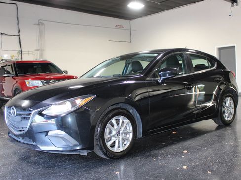 Used 2016 MAZDA MAZDA3 i Sport w/ Preferred Equipment Package FWD image 7