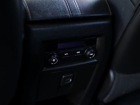 Used 2020 Chevrolet Traverse LT w/ Driver Confidence II Package image 26