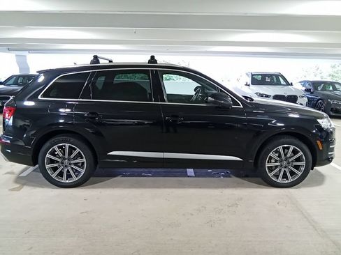 Used 2017 Audi Q7 3.0T Premium Plus AWD/4WD image 4