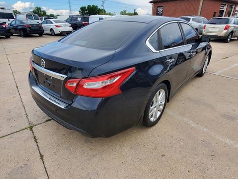 Used 2016 Nissan Altima 2.5 S w/ Power Driver Seat Package FWD image 7