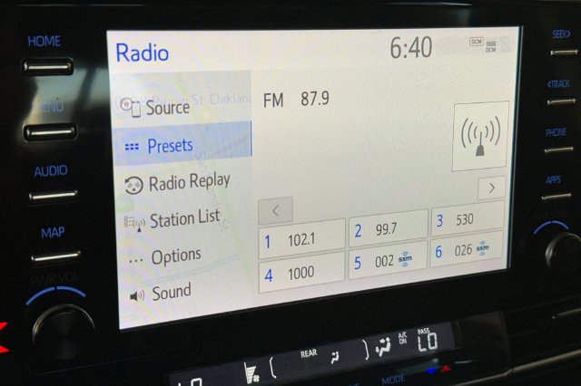Certified 2023 Toyota Sienna Platinum AWD/4WD image 24
