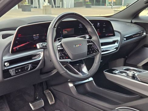 Certified 2026 Cadillac Lyriq V image 10