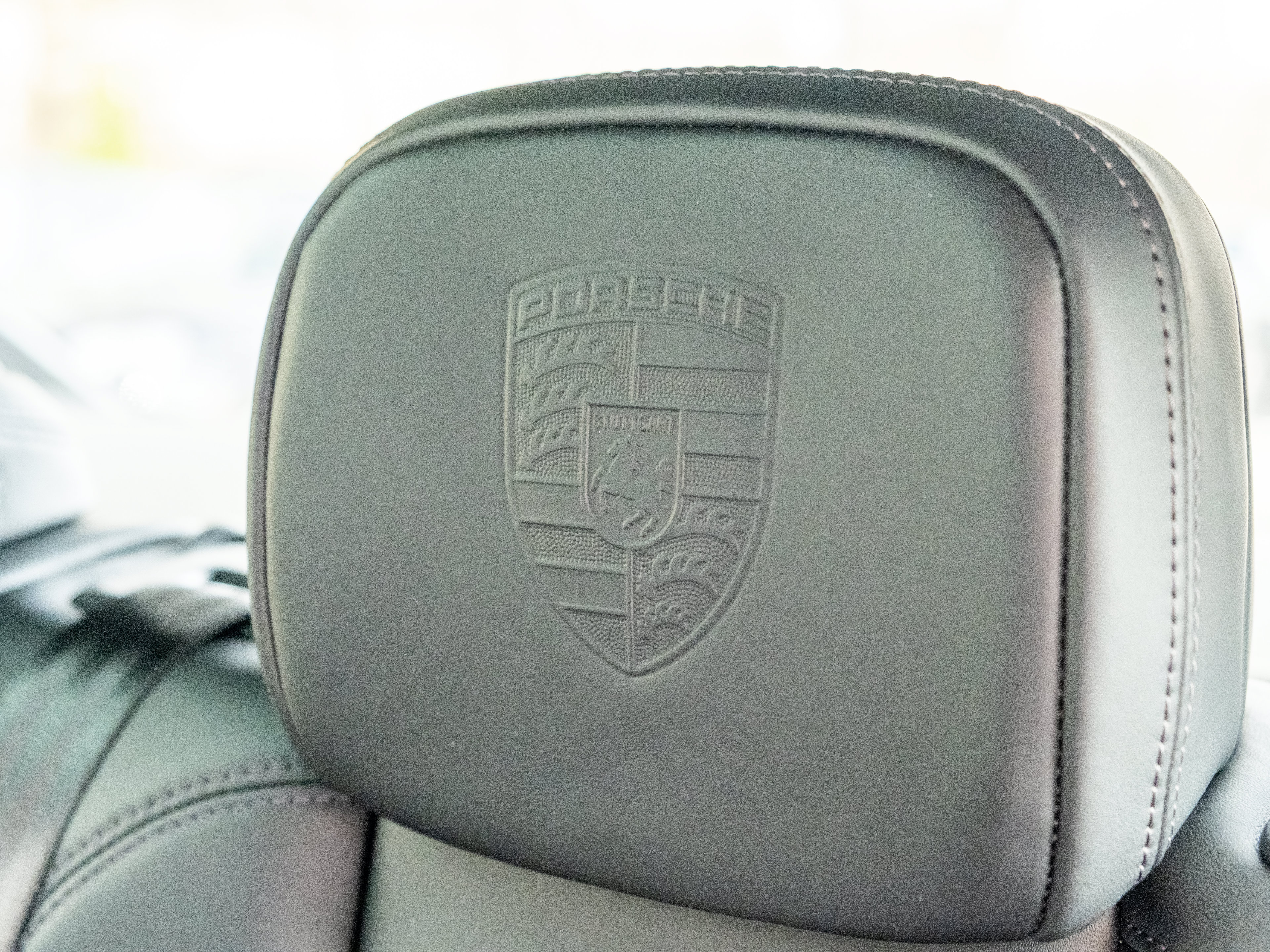 Certified 2026 Porsche Macan AWD/4WD image 48
