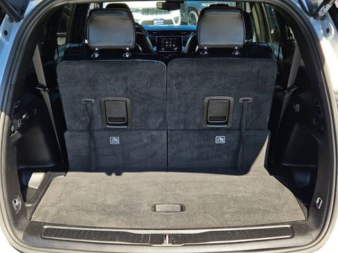 Used 2021 Jeep Grand Cherokee L Laredo image 15