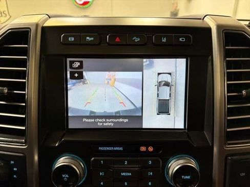 Used 2018 Ford F250 Platinum w/ Platinum Ultimate Package AWD/4WD image 22