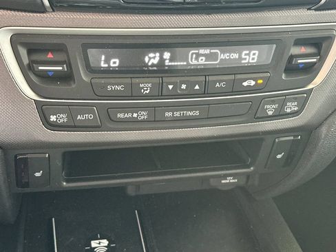 Used 2025 Honda Ridgeline RTL image 18