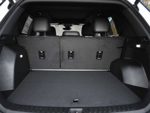 New 2026 Chevrolet Equinox RS w/ Convenience Package III image 8