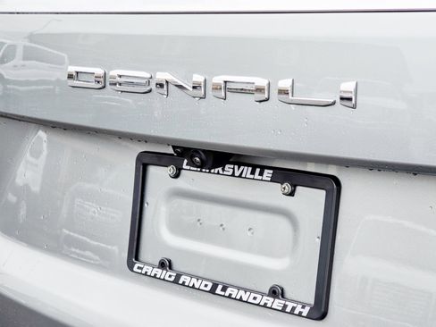 Used 2025 GMC Yukon XL Denali w/ Sun & Power Step Package image 22