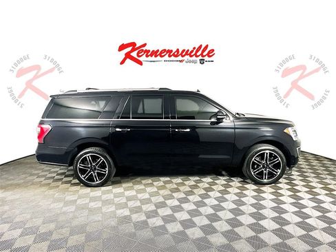 Used 2021 Ford Expedition Max Limited image 8