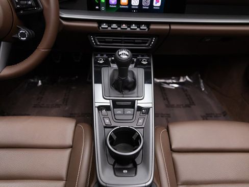 Used 2024 Porsche 911 Targa 4S image 7