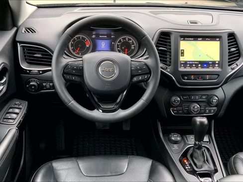 Used 2023 Jeep Cherokee Altitude Lux AWD/4WD image 6