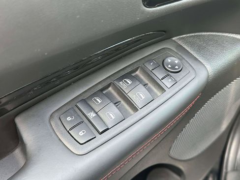 Used 2025 Dodge Durango GT image 17